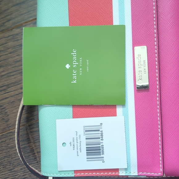 NWT Kate Spade Cross Body - Picture 2 of 5